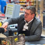 Stefan_Koehler_Kassieren_fuer_einen_guten_Zweck_Abgeordneter_3